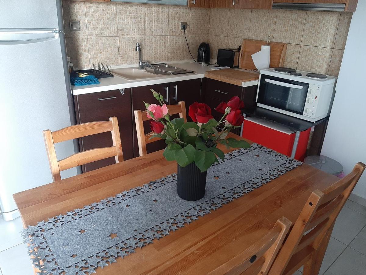 Όμορφο Διαμέρισμα- Σοφίτα Με Υπέροχη Θεα Thessaloníki Eksteriør bilde